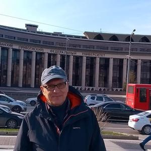Парни в Нижний Тагиле: Вадим, 69 - ищет девушку из Нижний Тагила
