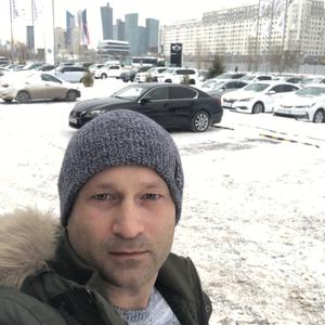 Парни в Сочи: Dan, 40 - ищет девушку из Сочи