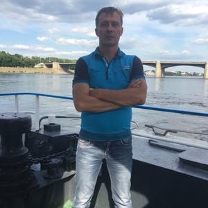 Парни в Твери: Юрий Маяченков, 50 - ищет девушку из Твери