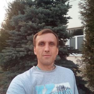 Парни в Кинешме: Алексей Петров, 41 - ищет девушку из Кинешмы