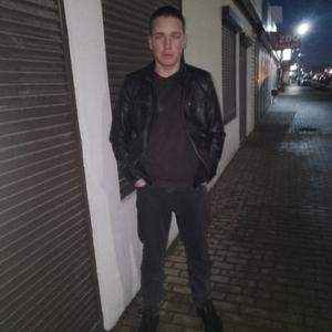 Парни в Батайске: Дмитрий, 19 - ищет девушку из Батайска