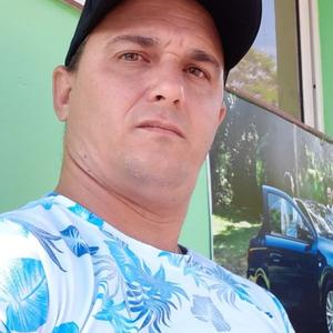 Rodriguez, 39 лет, Cuba