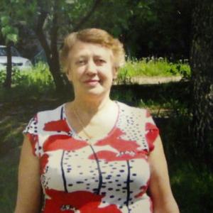 Девушки в Миассе: Валентина Кузьмина, 77 - ищет парня из Миасса