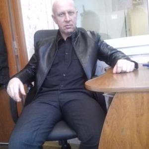 Андрей, 47 лет, Котово