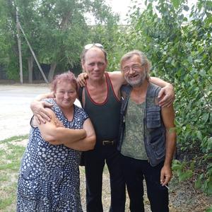 Парни в Волгограде: Игорь, 55 - ищет девушку из Волгограда