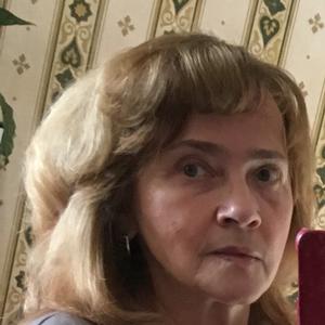 Алла, 63 года, Санкт-Петербург