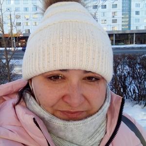Девушки в Челябинске: Ирина, 38 - ищет парня из Челябинска