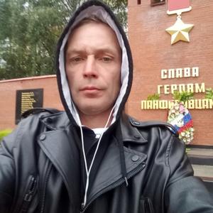 Парни в Химках: Сергей, 50 - ищет девушку из Химок