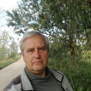 Парни в Вологде: Алексей, 51 - ищет девушку из Вологды