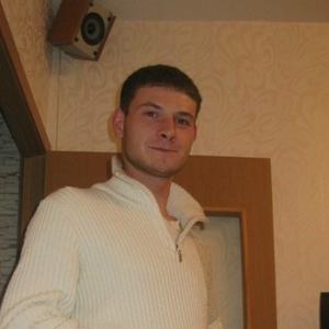 Олег, 34 года, Красноярск