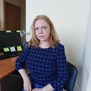 Девушки в Екатеринбурге: Олесечка, 41 - ищет парня из Екатеринбурга