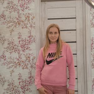 Девушки в Петрозаводске: Счастье, 35 - ищет парня из Петрозаводска