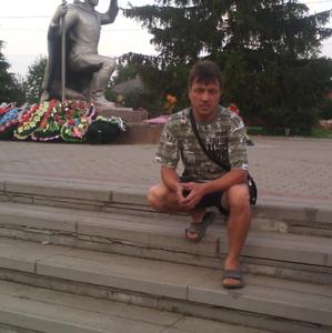 Парни в Губкине: Юрий, 53 - ищет девушку из Губкина