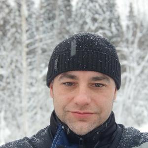 Парни в Северодвинске: Александр, 42 - ищет девушку из Северодвинска