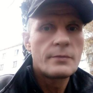 Парни в Твери: Сергей, 53 - ищет девушку из Твери