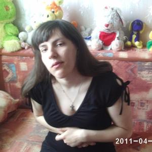 Девушки в Новокузнецке: Оксана Матвеева, 36 - ищет парня из Новокузнецка