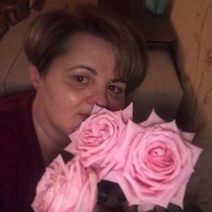 Девушки в Наро-Фоминске: Ирина Ясинская, 51 - ищет парня из Наро-Фоминска