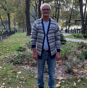 Парни в Узловая: Василий, 63 - ищет девушку из Узловая