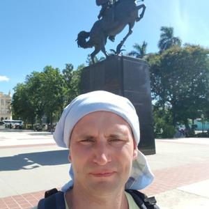 Парни в Сыктывкаре: Владимир, 34 - ищет девушку из Сыктывкара