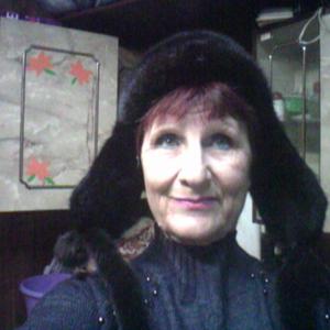 Девушки в Нижневартовске: Наталия, 67 - ищет парня из Нижневартовска