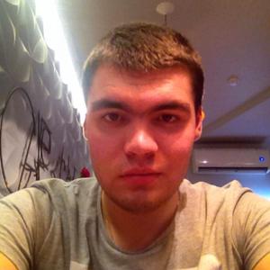 Парни в Новороссийске: Сергей, 28 - ищет девушку из Новороссийска