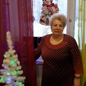 Девушки в Омске: Галина Николаевна, 71 - ищет парня из Омска
