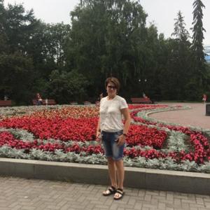 Девушки в Екатеринбурге: Танюша, 47 - ищет парня из Екатеринбурга