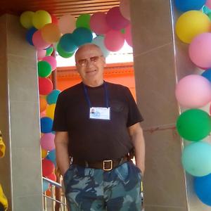Анатолий, 64 года, Нальчик