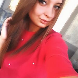 Девушки в Томске: Маргарита, 27 - ищет парня из Томска