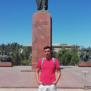 Парни в Томске: Кирилл, 39 - ищет девушку из Томска