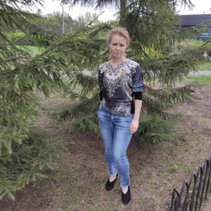 Девушки в Омске: Любовь, 50 - ищет парня из Омска