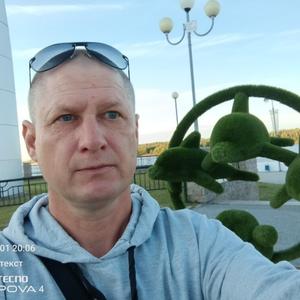Парни в Нижневартовске: Игорь, 43 - ищет девушку из Нижневартовска