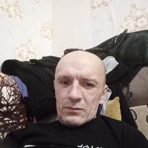 Парни в Вологде: Олег, 45 - ищет девушку из Вологды