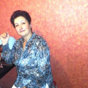 Девушки в Новомичуринске: Любовь Абрамова, 50 - ищет парня из Новомичуринска