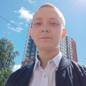 Парни в Ижевске: Дмитрий, 23 - ищет девушку из Ижевска