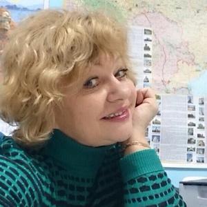 Девушки в Киеве (Украина): Lana, 66 - ищет парня из Киева (Украина)