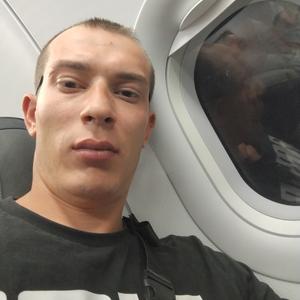 Иван, 29 лет, Свободный