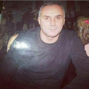 Парни в Малоярославце: Илгар, 55 - ищет девушку из Малоярославца