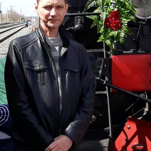 Юрий, 53 года, Саратов
