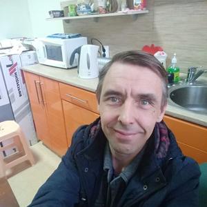 Парни в Ноябрьске: Виталий, 47 - ищет девушку из Ноябрьска