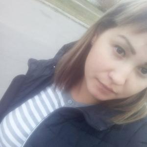 Девушки в Ангарске: Ольга, 31 - ищет парня из Ангарска