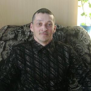 Парни в Менделеевске: Имярустам Зайнутдинов, 49 - ищет девушку из Менделеевска