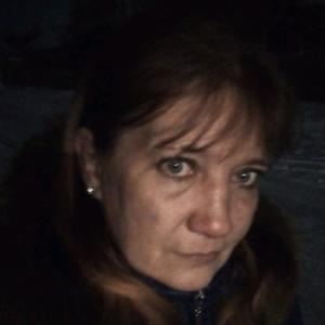 Девушки в Сегеже: Елена Садова, 45 - ищет парня из Сегежи