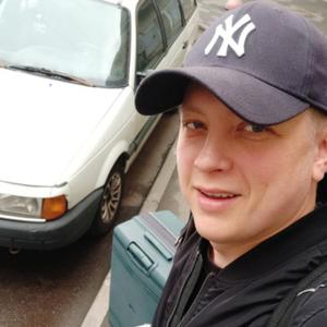 Илья, 38 лет, Петропавловск-Камчатский