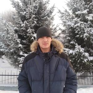 Парни в Барнауле (Алтайский край): Виктор, 33 - ищет девушку из Барнаула (Алтайский край)