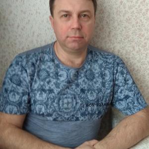 Парни в Нефтеюганске: Алексей, 52 - ищет девушку из Нефтеюганска