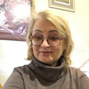 Девушки в Тольятти: Тина, 58 - ищет парня из Тольятти