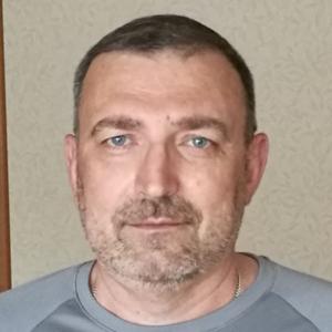 Парни в Смоленске: Игорь, 59 - ищет девушку из Смоленска