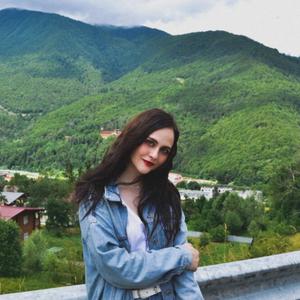 Девушки в Новосибирске: Анна, 27 - ищет парня из Новосибирска
