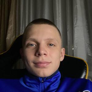Кирилл, 18 лет, Брянск
